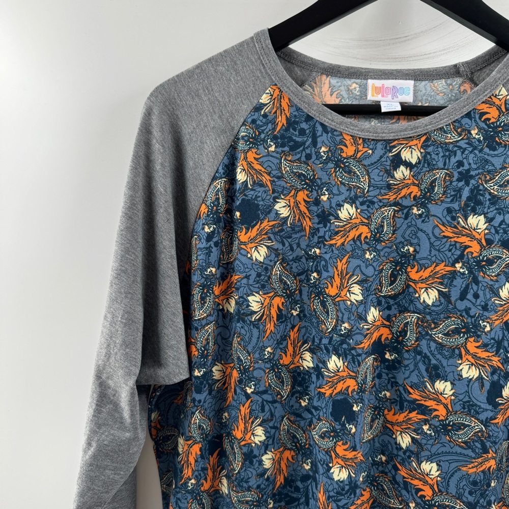 LuLaRoe Randy Tee Woodland Animal Print Raglan Top Size XL - Picture 2 of 6